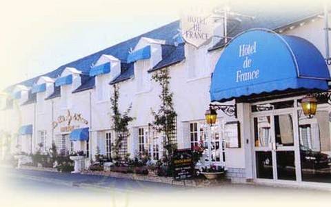 Contres France Réservation Réduction booking.com