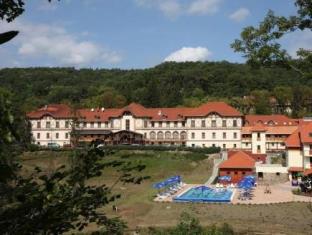 Parad Hungary Booking Discount agoda.com