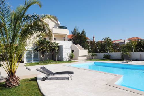 Betina Croatia Booking Discount booking.com