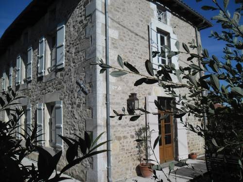 Mazières France Booking Discount booking.com