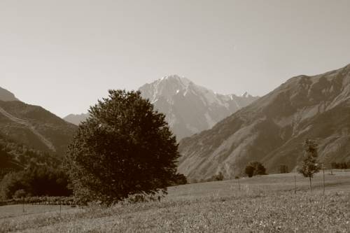 La Salle Italy Booking Discount booking.com