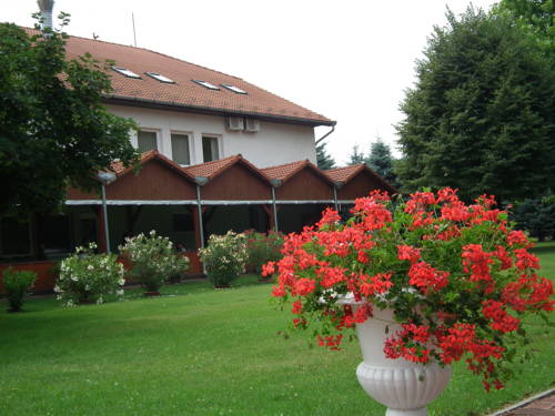 Kecel Hungary Booking Discount booking.com