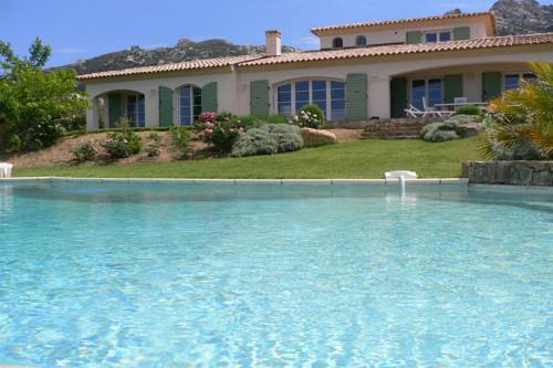 Lumio France Booking Discount booking.com