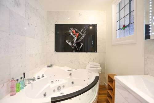 Brighton & Hove United Kingdom Booking Discount booking.com