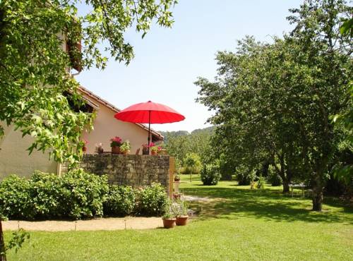 Bretenoux France Booking Discount booking.com