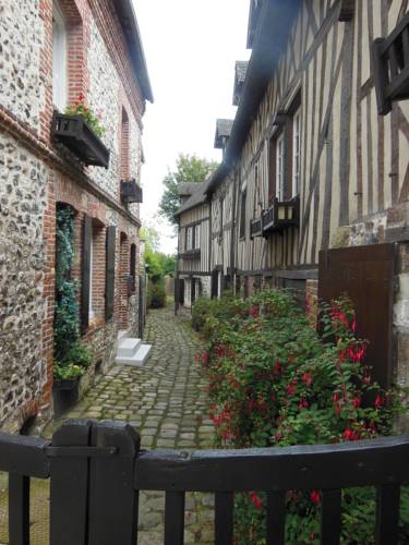 Honfleur France Booking Discount booking.com