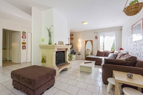 Périgny France Booking Discount booking.com