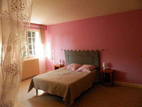 Henrichemont France Réservation Réduction booking.com