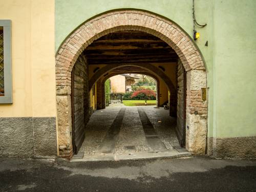 Alzano Lombardo Italy Booking Discount booking.com