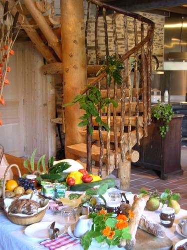 La Chapelle-de-Brain France Booking Discount booking.com