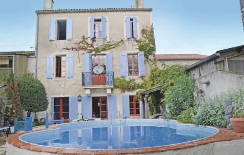 Fonroque le Bourg France Booking Discount booking.com