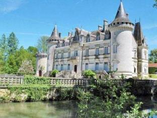 Saint-Claud France Booking Discount agoda.com