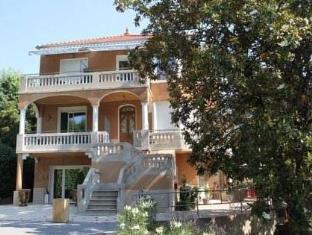 Aubenas France Booking Discount agoda.com