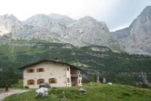 San Lorenzo in Banale Italy Booking Discount agoda.com