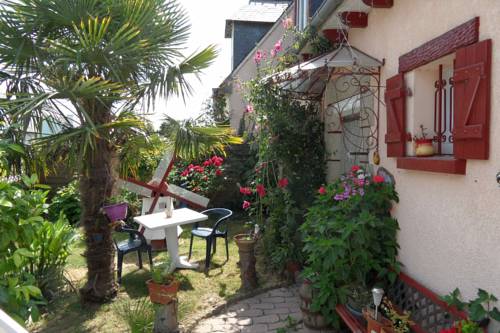 Hirel France Réservation Réduction booking.com