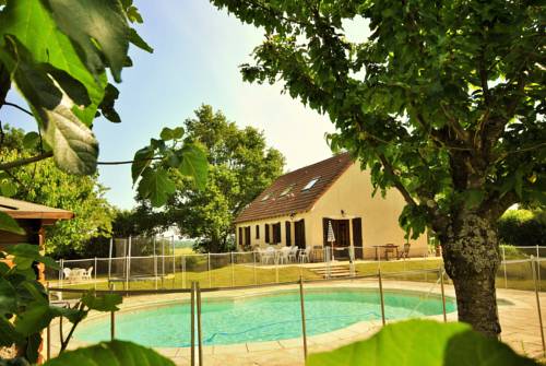 Treigny France Booking Discount booking.com