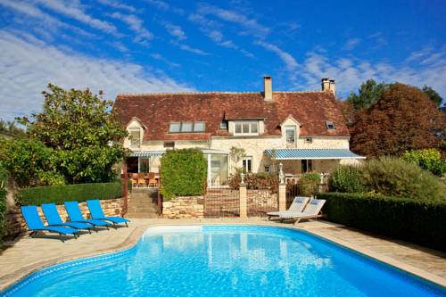 Saint Saveur en Puisaye France Booking Discount booking.com