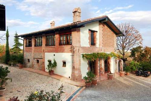 Castello Di Serravalle Italie Réservation Réduction booking.com