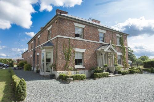 Hammer United Kingdom Booking Discount agoda.com