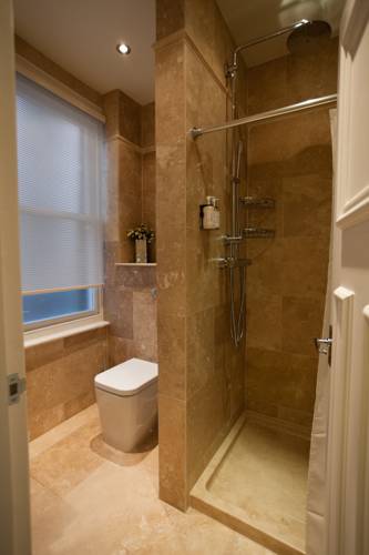 Eton United Kingdom Booking Discount booking.com