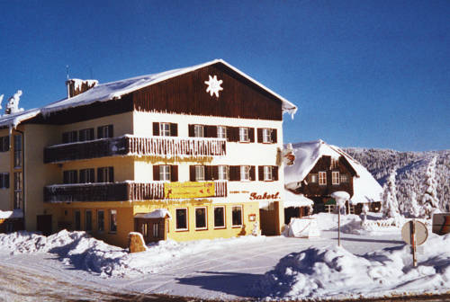 Salla Austria Booking Discount booking.com