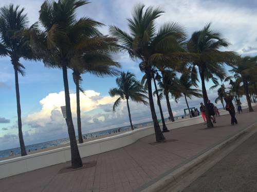 Miami Beach, FL United States Booking Discount booking.com