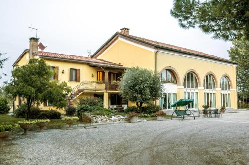 Codevigo Italy Booking Discount agoda.com