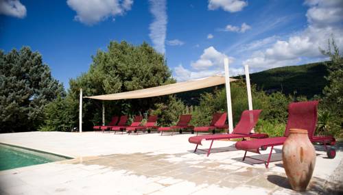 Aups France Booking Discount booking.com