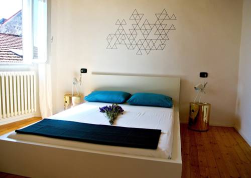 Lesa Italy Booking Discount booking.com