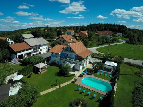 Grabovac (Rakovica) Croatia Booking Discount booking.com