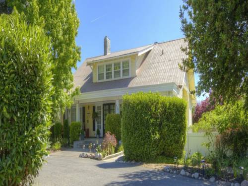 Ashland (Oregon) United States Booking Discount booking.com