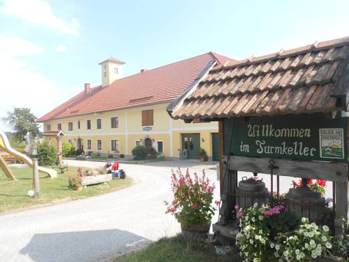 Pollham Austria Booking Discount booking.com