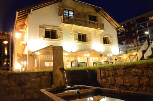 Lélex France Booking Discount booking.com