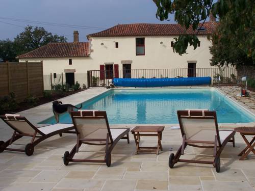 Les Brouzils France Booking Discount booking.com