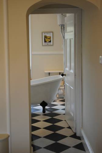 Settle United Kingdom Booking Discount booking.com