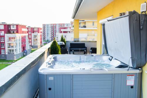 Braşov Romania Booking Discount booking.com