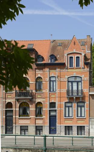 Halle Belgium Booking Discount booking.com