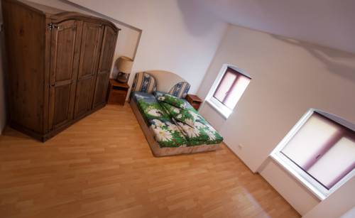 Braşov Romania Booking Discount booking.com