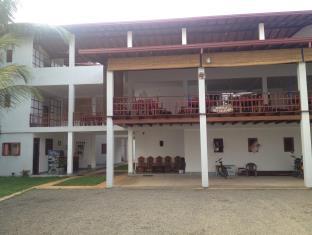 Unawatuna Sri Lanka Booking Discount agoda.com