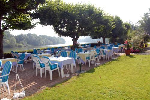 Gouvieux France Booking Discount booking.com