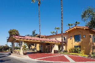 Costa Mesa (CA) United States Booking Discount agoda.com