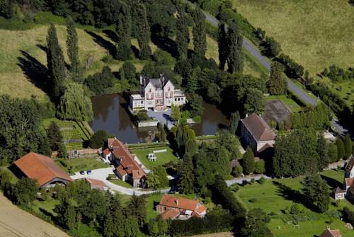 Quesmy France Booking Discount booking.com