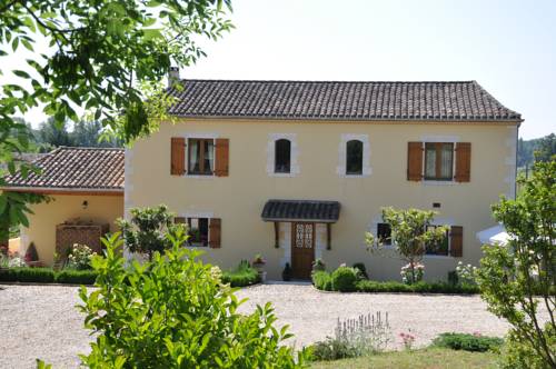 Saint-Colomb-de-Lauzun France Booking Discount booking.com