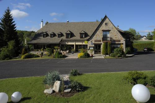 Neuvéglise France Réservation Réduction booking.com