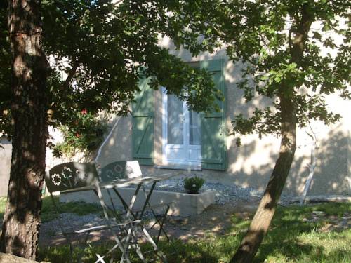 Rutali France Booking Discount booking.com