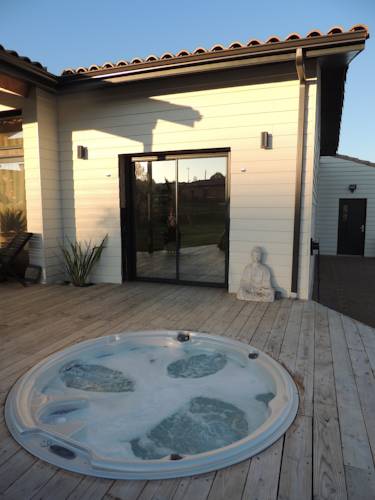 Lapeyrouse Fossat France Booking Discount booking.com