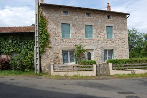 Le Brugeron France Booking Discount booking.com