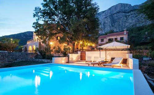 Tučepi Croatie Réservation Réduction booking.com