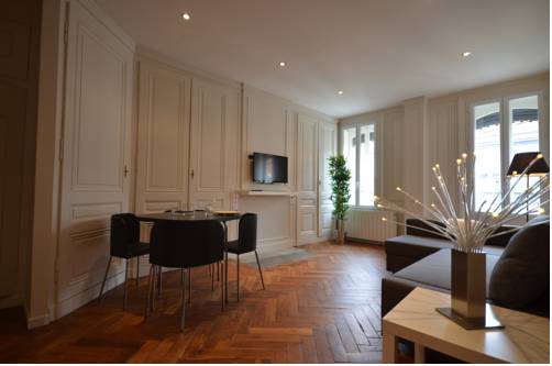 Lyon France Réservation Réduction booking.com