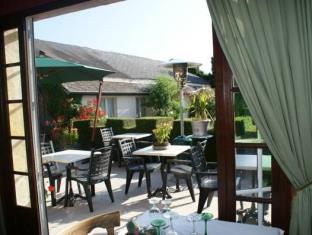 Moulins-la-Marche France Booking Discount agoda.com